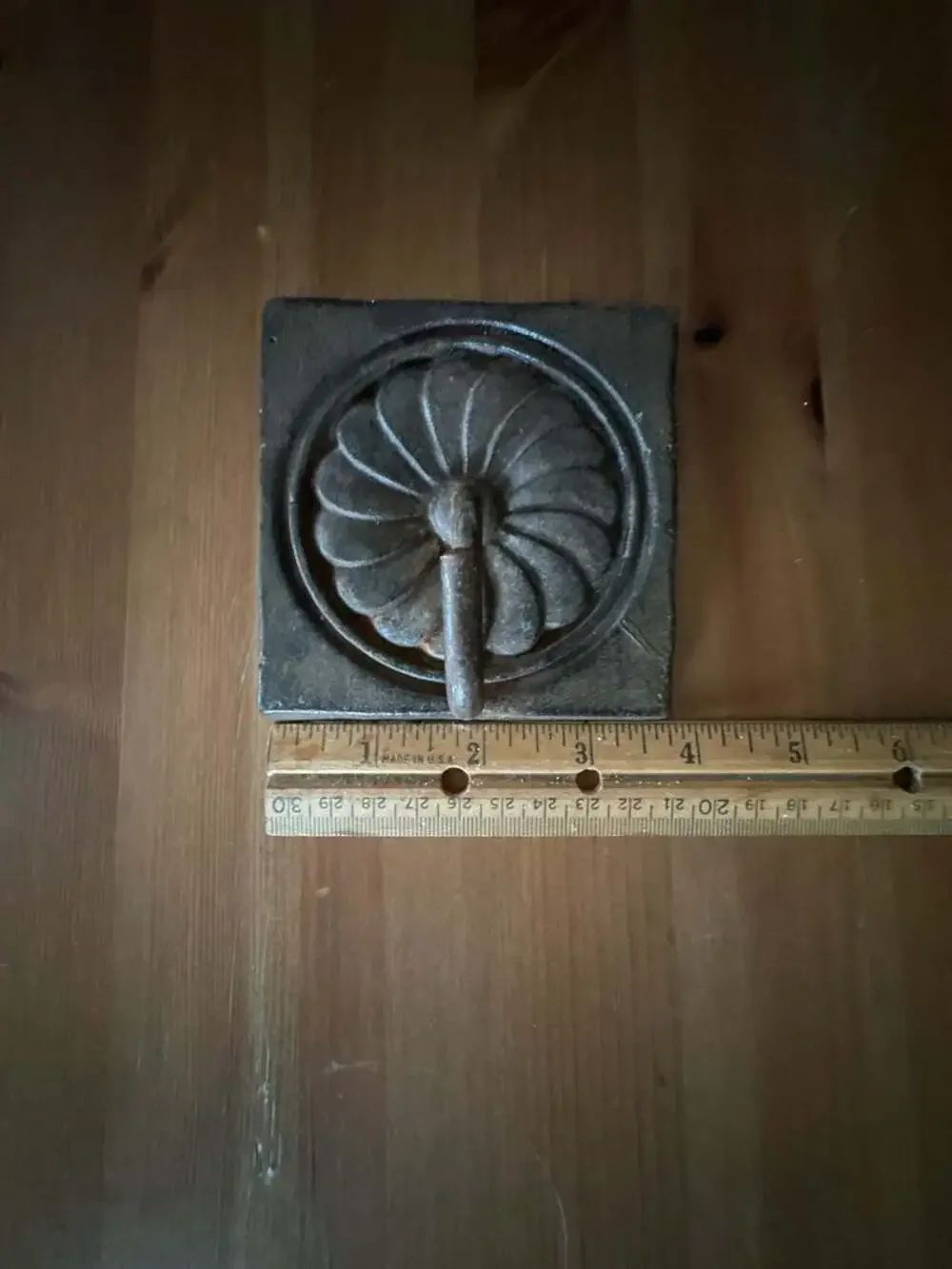 2004 THI Cast Iron Floral Medallion Square Wall Hook